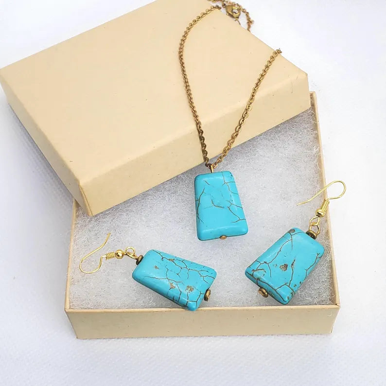 Turquoise Necklace & Earrings Set